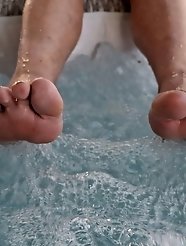 Stepdaughter seduces her stepfather while her own brother records it.