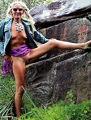 MILF mature granny femme dexperience 64