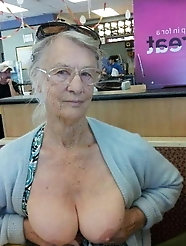 Remarkable experienced mamas put on hot dress