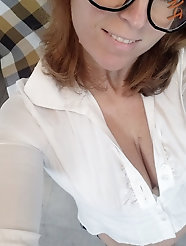 Flawless old dame is getting naked